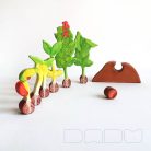 Crop grower dadu — wooden toy for developing bean and children :)