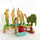 Lakeside DaduGarden with beaver, reeds and willow