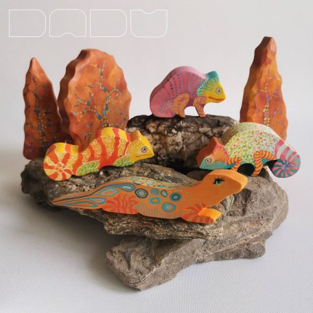 Bebop chameleons — toys or decorations