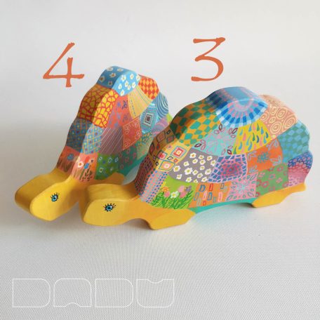 Dadu Bebop cheerful turtles—handpainted wooden toys