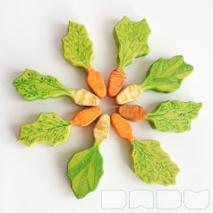 Plantables that fit in the elongated pits for taproots of DaduGarden mounds.