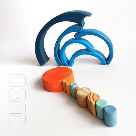 Daduverse - wooden planetary system toy 