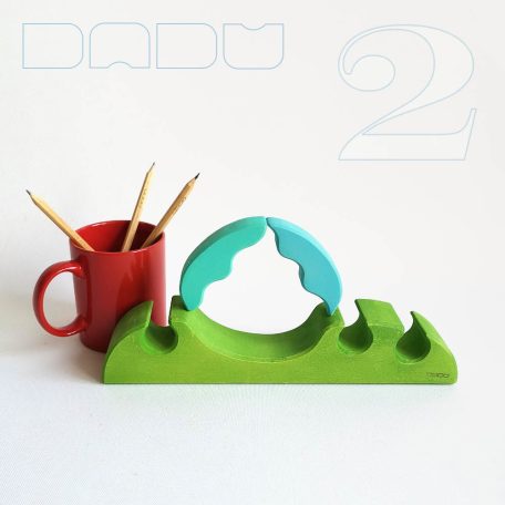 DaduGarden planting mounds with pond