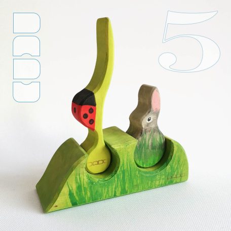 Flower mound with bunny - Easter DaduGarden set