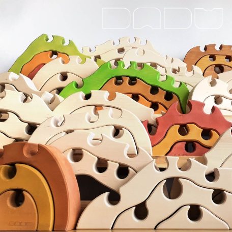 DaduGarden mound of three piece with customizable planting pits