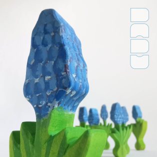 Grape hyacinth - DaduGarden plantable wooden toy