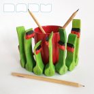 Ladybugs on plants - DaduGarden plantable