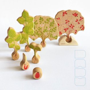   Crop grower dadu — wooden toy for developing dog rose and children :)