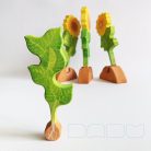 Crop grower dadu — wooden toy for developing sunflower and children :)