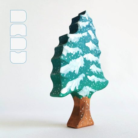 Snowy pine trees: decorative wooden toys, various designs