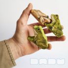 Frogs:handpainted wooden toy animal figures